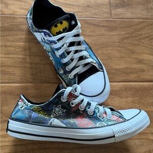 CONVERSE limited edition Batman & Joker Comic Print Low Top Chucks size 7